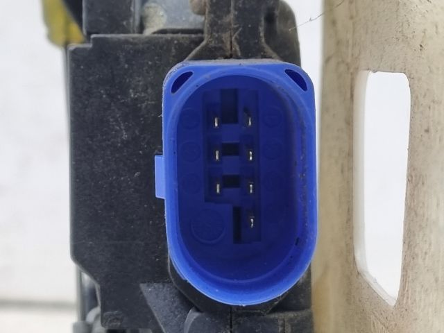 bontott VW TOUAREG Bal hátsó Ajtózár