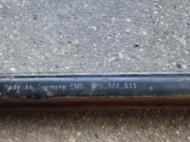 bontott VW TOUAREG Bal hátsó Alsó Lengőkar