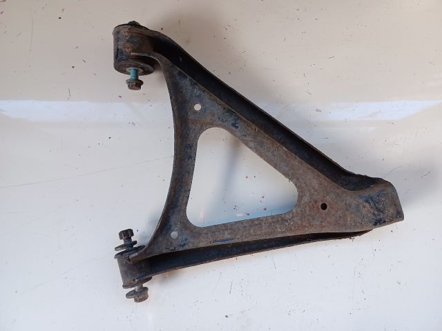 bontott VW TOUAREG Bal hátsó Alsó Lengőkar