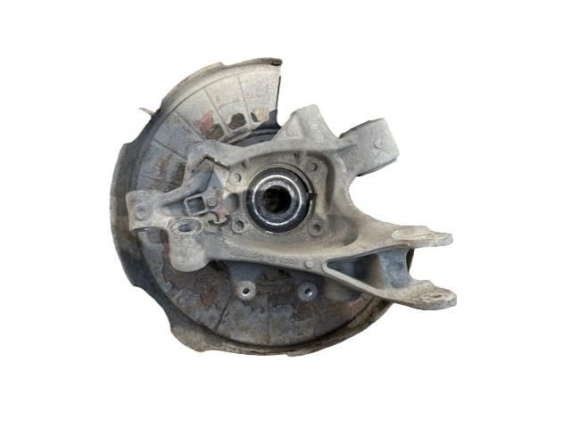 bontott VW TOUAREG Bal hátsó Csonkállvány Kerékaggyal