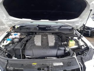 bontott VW TOUAREG Bal hátsó Gumikéder