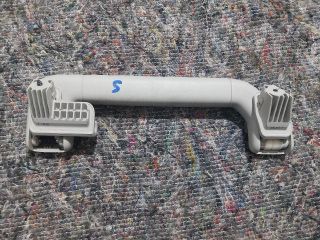 bontott VW TOUAREG Bal hátsó Kapaszkodó (Felső)