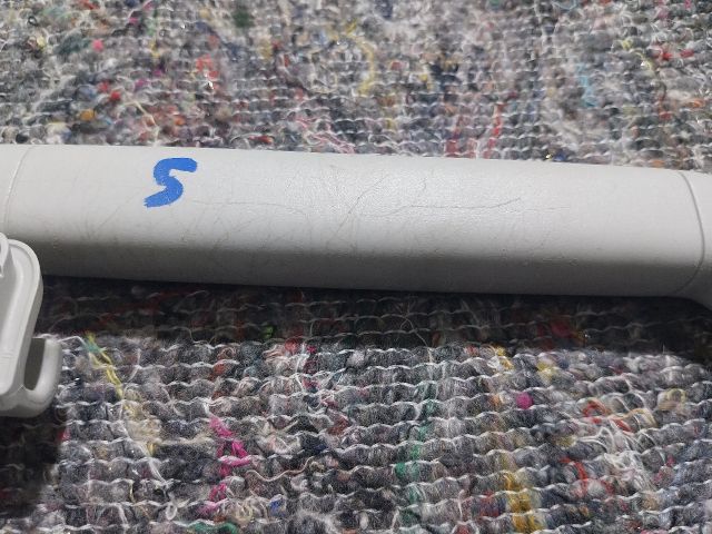 bontott VW TOUAREG Bal hátsó Kapaszkodó (Felső)