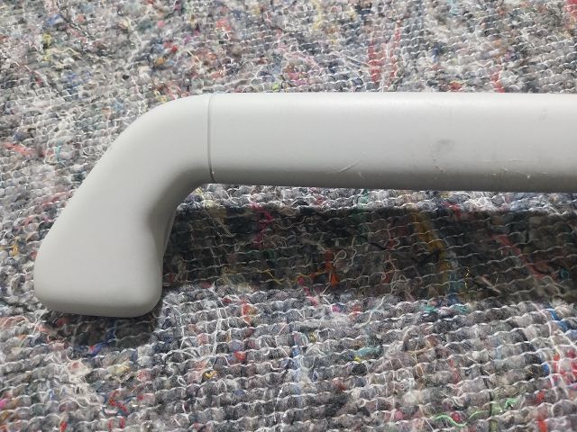 bontott VW TOUAREG Bal hátsó Kapaszkodó (Felső)