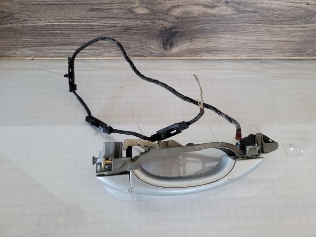 bontott VW TOUAREG Bal hátsó Külső Kilincs