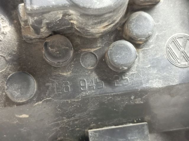 bontott VW TOUAREG Bal Hátsó Lámpa Foglalat