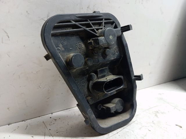 bontott VW TOUAREG Bal Hátsó Lámpa Foglalat