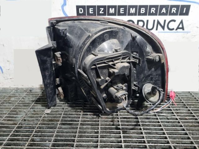 bontott VW TOUAREG Bal Hátsó Lámpa