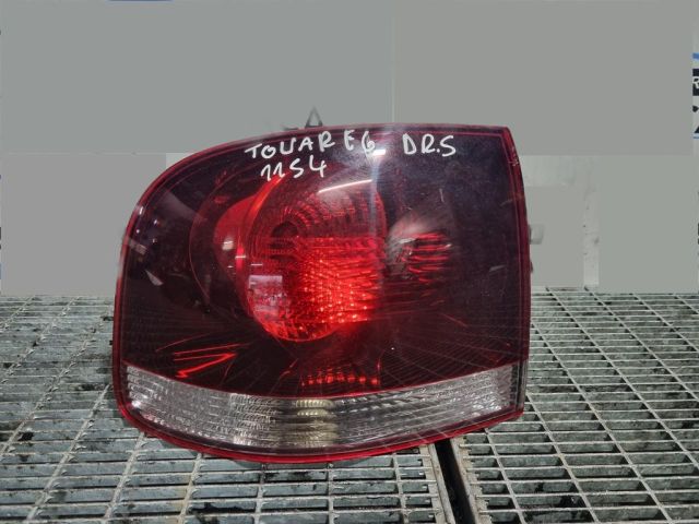 bontott VW TOUAREG Bal Hátsó Lámpa