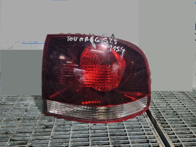 bontott VW TOUAREG Bal Hátsó Lámpa