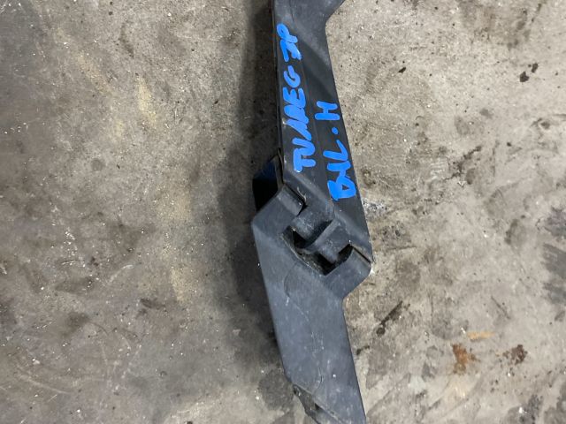 bontott VW TOUAREG Bal hátsó Lökhárító Sarok (Műanyag)