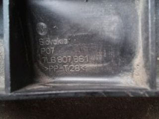 bontott VW TOUAREG Bal hátsó Lökhárító Tartó (Műanyag)