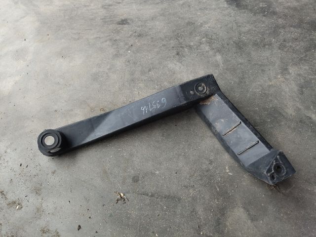 bontott VW TOUAREG Bal hátsó Lökhárító Tartó (Műanyag)