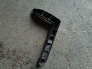 bontott VW TOUAREG Bal hátsó Lökhárító Tartó (Műanyag)