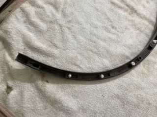 bontott VW TOUAREG Bal hátsó Sárvédő Díszléc