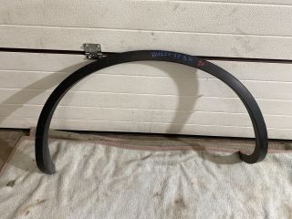 bontott VW TOUAREG Bal hátsó Sárvédő Díszléc