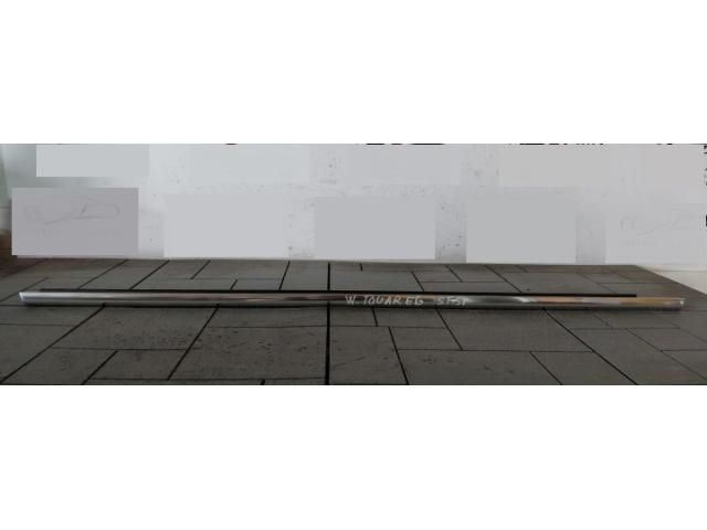 bontott VW TOUAREG Bal hátsó Vízlehúzó Gumicsík