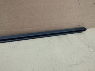 bontott VW TOUAREG Bal hátsó Vízlehúzó Gumicsík