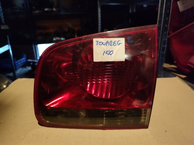 bontott VW TOUAREG Bal Külső Hátsó Lámpa