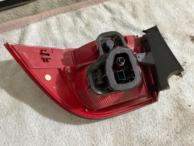 bontott VW TOUAREG Bal Külső Hátsó Lámpa