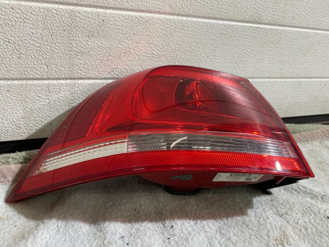 bontott VW TOUAREG Bal Külső Hátsó Lámpa