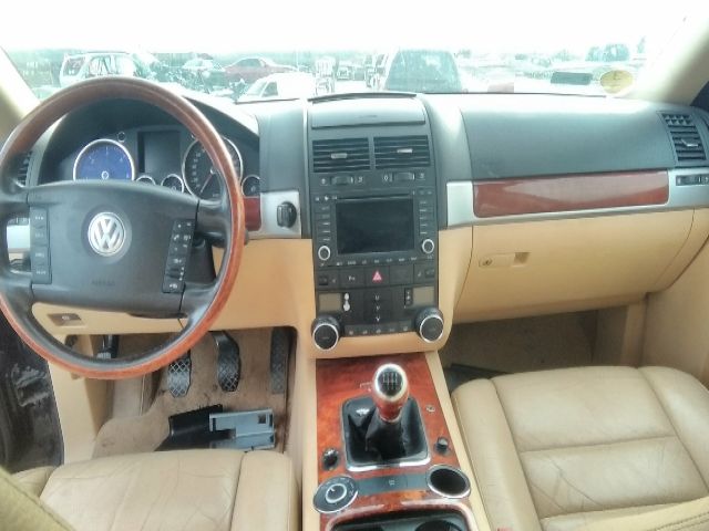 bontott VW TOUAREG Bal Külső Hátsó Lámpa