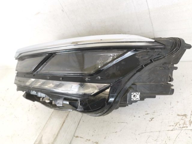 bontott VW TOUAREG Bal Ledes Fényszóró