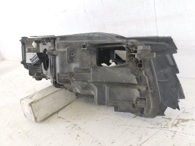 bontott VW TOUAREG Bal Ledes Fényszóró