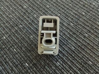 bontott VW TOUAREG Bal Napellenző Tartó