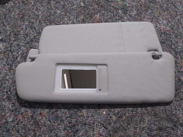 bontott VW TOUAREG Bal Napellenző