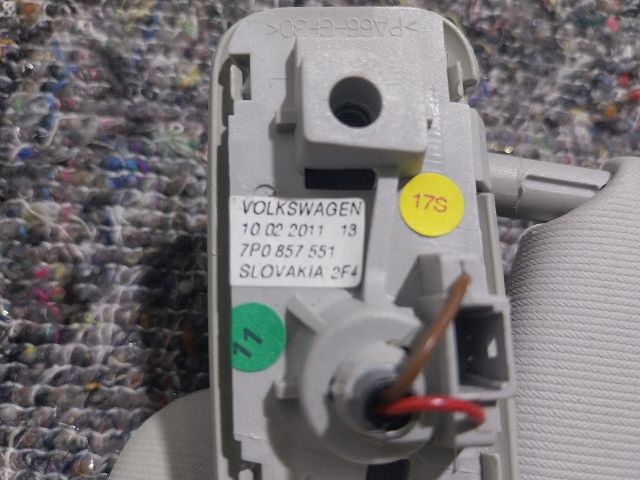 bontott VW TOUAREG Bal Napellenző