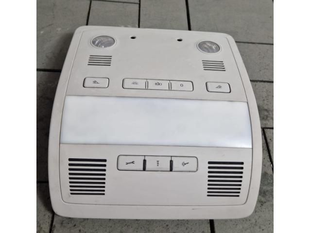 bontott VW TOUAREG Beltér Világítás Első