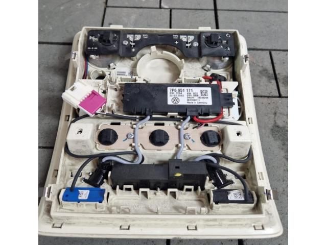 bontott VW TOUAREG Beltér Világítás Első