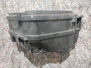 bontott VW TOUAREG Biztosítéktábla Doboz