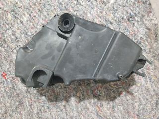 bontott VW TOUAREG Biztosítéktábla Doboz