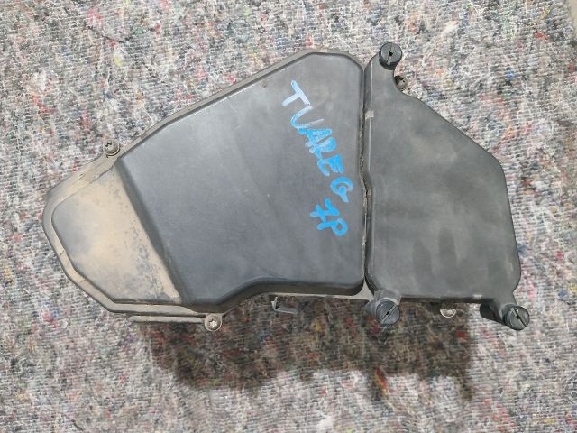 bontott VW TOUAREG Biztosítéktábla Doboz