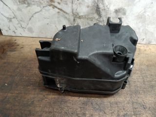 bontott VW TOUAREG Biztosítéktábla Doboz