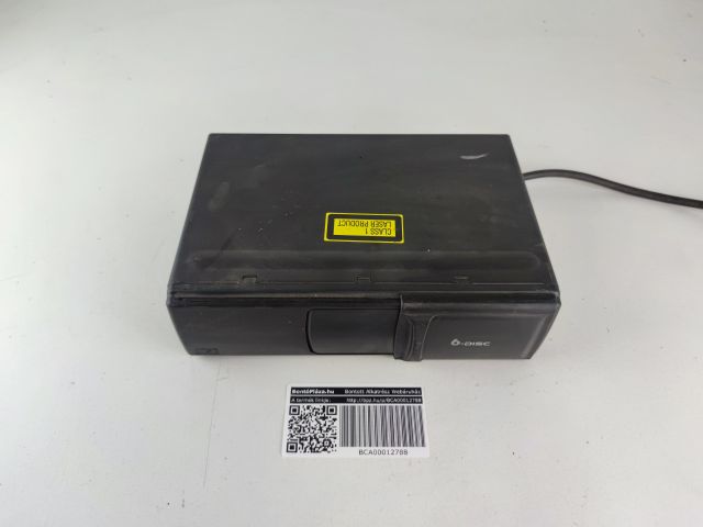 bontott VW TOUAREG CD / DVD Tár