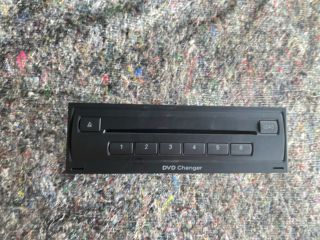 bontott VW TOUAREG CD / DVD Tár