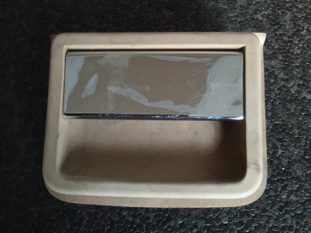 bontott VW TOUAREG Csomagtér Tálca