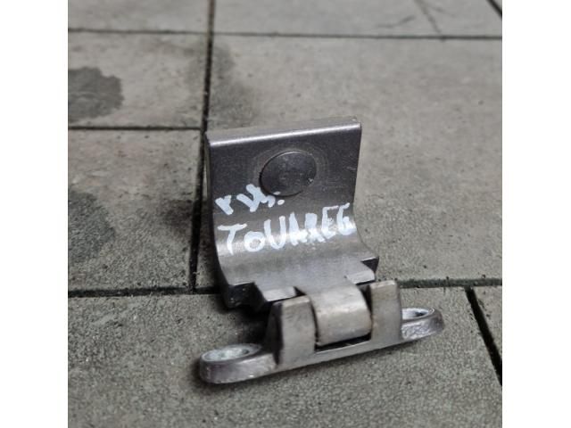 bontott VW TOUAREG Csomagtérajtó Jobb Zsanér