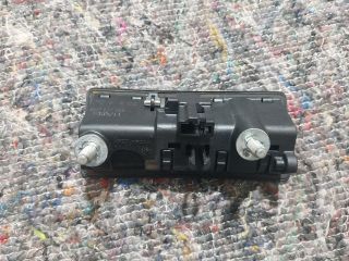 bontott VW TOUAREG Csomagtérajtó Kilincs