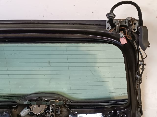 bontott VW TOUAREG Csomagtérajtó (Részeivel)