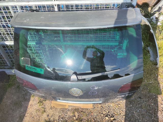 bontott VW TOUAREG Csomagtérajtó (Részeivel)