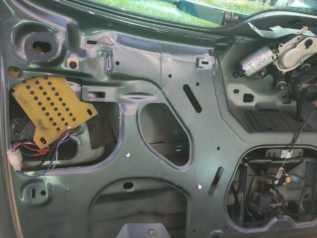 bontott VW TOUAREG Csomagtérajtó (Részeivel)