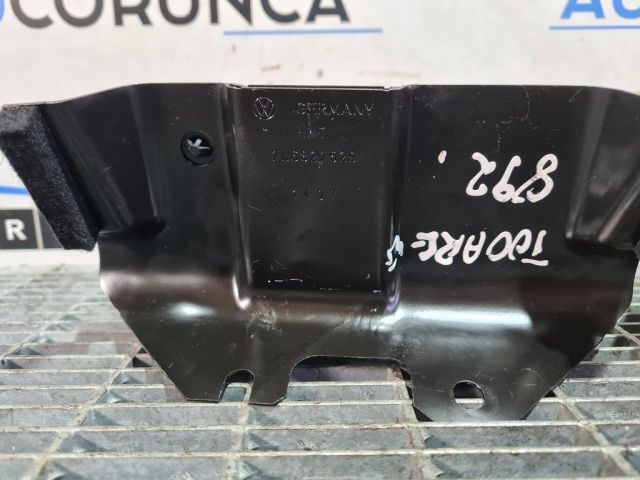 bontott VW TOUAREG Csomagtérajtó Zárszerkezet