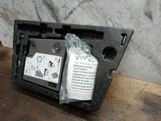 bontott VW TOUAREG Defekt Javító Készlet