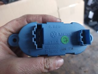 bontott VW TOUAREG Előtét Ellenállás Fűtőmotor