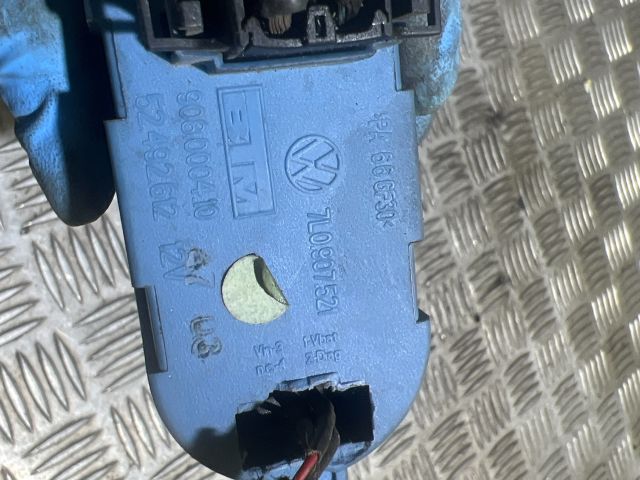 bontott VW TOUAREG Előtét Ellenállás Fűtőmotor