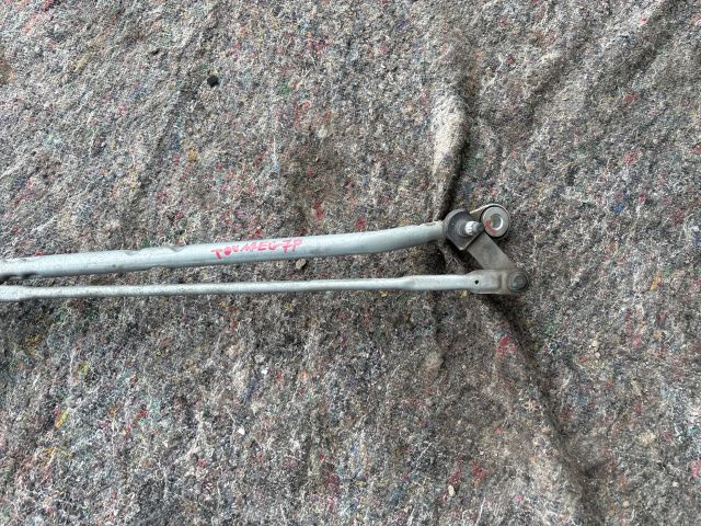 bontott VW TOUAREG Első Ablaktörlő Motor